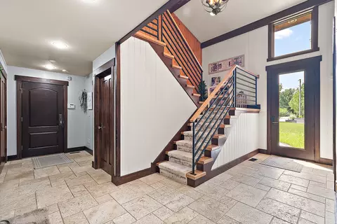 Entry Way - 2500 Wahoo Ct, Morris, IL 60450 photo 1 of 7