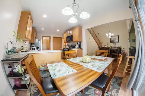 514 Madison Ln, Elgin, IL 60123 photo 16