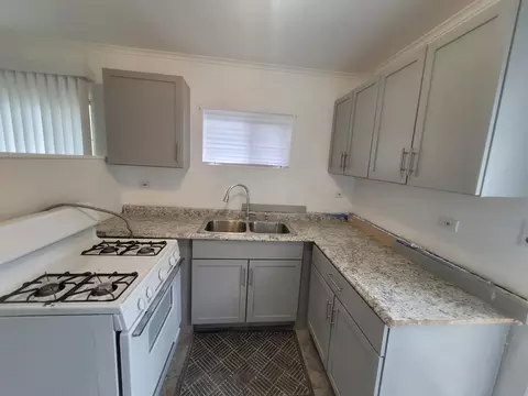 Kitchen - 16523 Spaulding Ave, Markham, IL 60428 photo 1 of 1