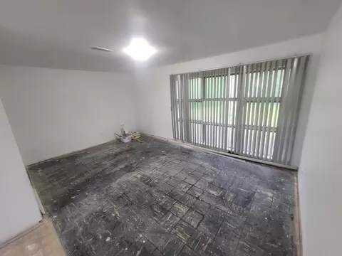 Living - 16523 Spaulding Ave, Markham, IL 60428 photo 2 of 2