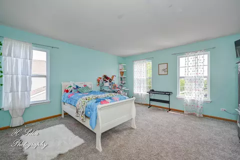 Bedroom - 602 Spring Dr, Marengo, IL 60152 photo 3 of 6