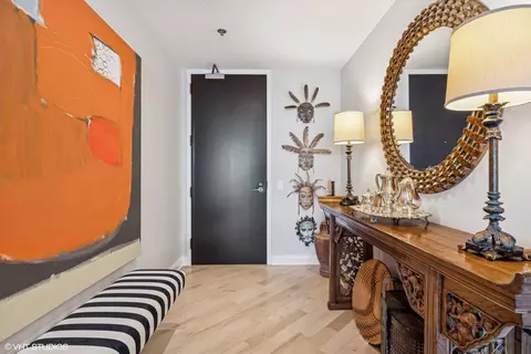 100 E Huron St #3104, Chicago, IL 60611 photo 3