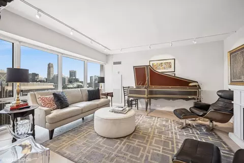 100 E Huron St #3104, Chicago, IL 60611 photo 17