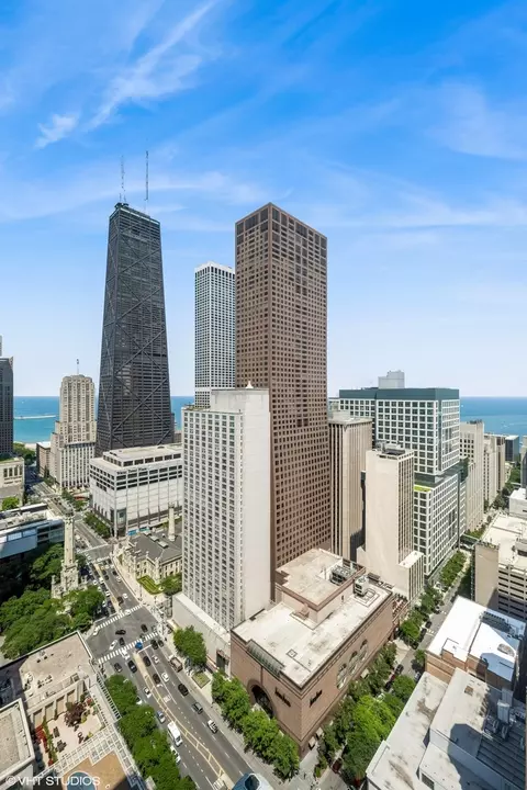 100 E Huron St #3104, Chicago, IL 60611 photo 7