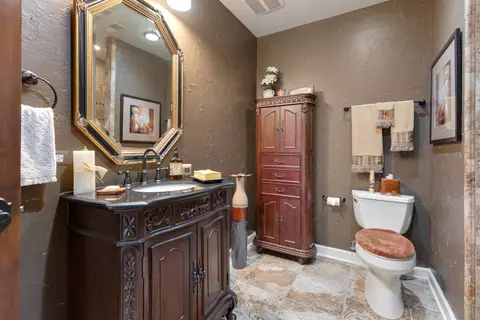 Bath - 1835 Rizzi Ln, Bartlett, IL 60103 photo 5 of 5