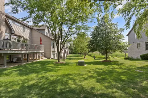 Exterior - 1835 Rizzi Ln, Bartlett, IL 60103 photo 8 of 8
