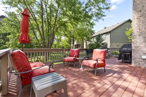 Exterior - 1835 Rizzi Ln, Bartlett, IL 60103 photo 7 of 8