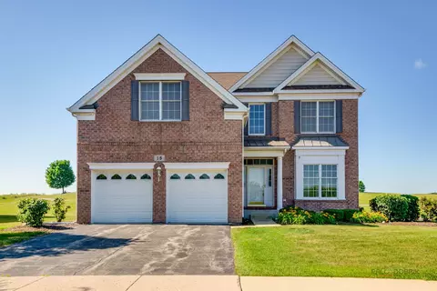 15 Open Pkwy N, Hawthorn Woods, IL 60047