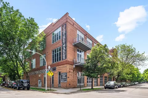 2111 W Churchill St #112, Chicago, IL 60647
