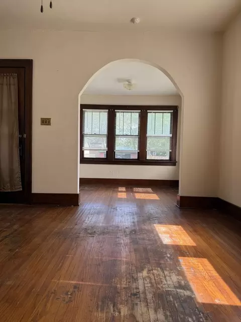 1707 W 3rd St, Dixon, IL 61021 photo 2