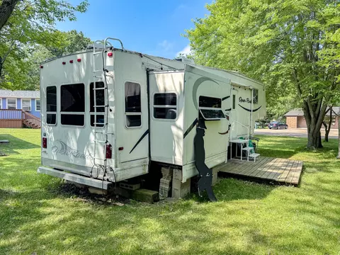 11219 Woodhaven, Sublette, IL 61367