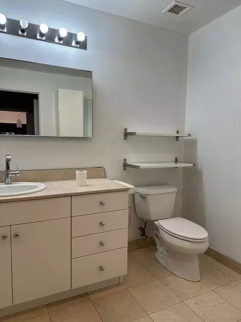 8 E Randolph St #2702, Chicago, IL 60601 photo 8