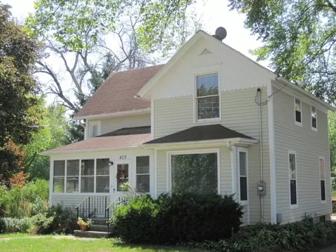 429 W Pierce St, Elburn, IL 60119