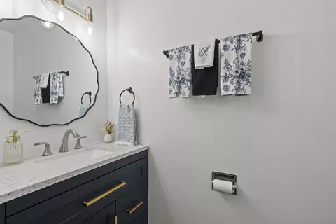 Bath - 7250 W 84th St #C, Bridgeview, IL 60455 photo 1 of 2