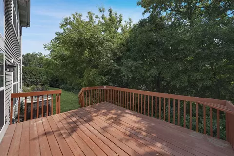 Exterior - 991 Willow St, Itasca, IL 60143 photo 4 of 4