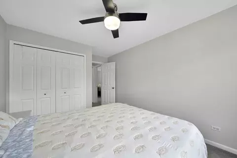 Bedroom - 991 Willow St, Itasca, IL 60143 photo 6 of 6
