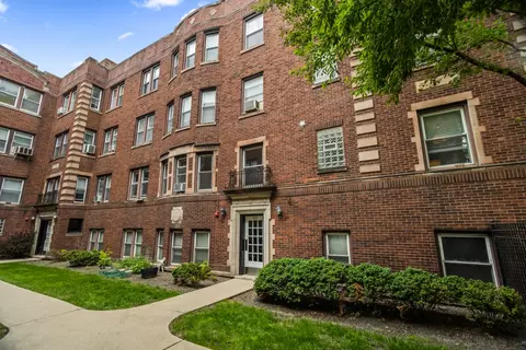 132 Clyde Ave #1, Evanston, IL 60202