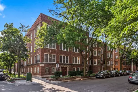 5000 N Glenwood Ave #2, Chicago, IL 60640