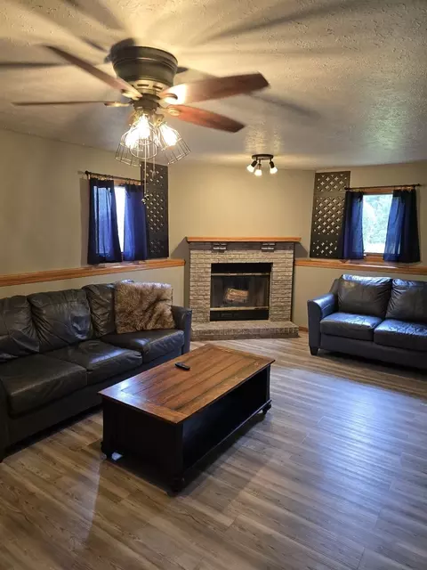 9915 Applegate Dr, Roscoe, IL 61073 photo 24