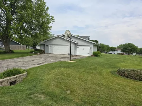 9915 Applegate Dr, Roscoe, IL 61073 photo 39