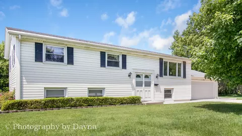 527 Edwin Dr, Bourbonnais, IL 60914