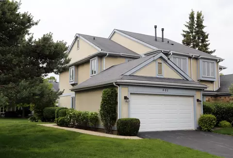 402 Catbird Ln, Deerfield, IL 60015