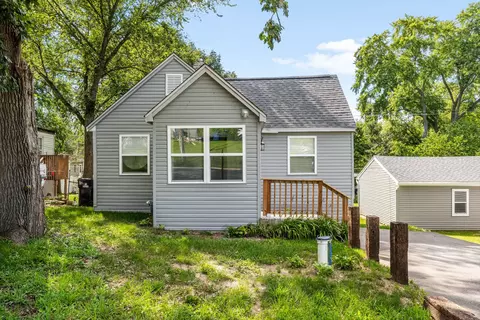 3821 E Wonder Lake Rd, Wonder Lake, IL 60097