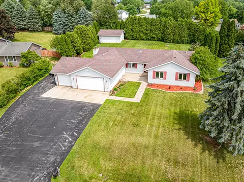 9650 Edgefield Rd, Roscoe, IL 61073 photo 44