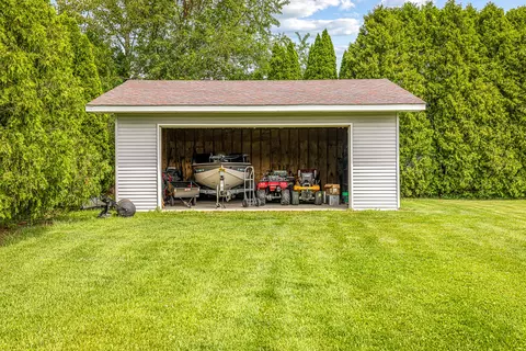 9650 Edgefield Rd, Roscoe, IL 61073 photo 41