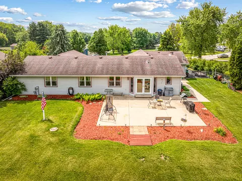 9650 Edgefield Rd, Roscoe, IL 61073 photo 53