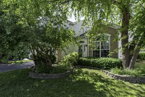 4496 W Hill Ave, Waukegan, IL 60085