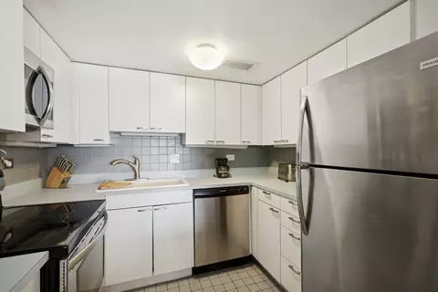 Kitchen - 175 E Delaware Pl #8305, Chicago, IL 60611 photo 1 of 1