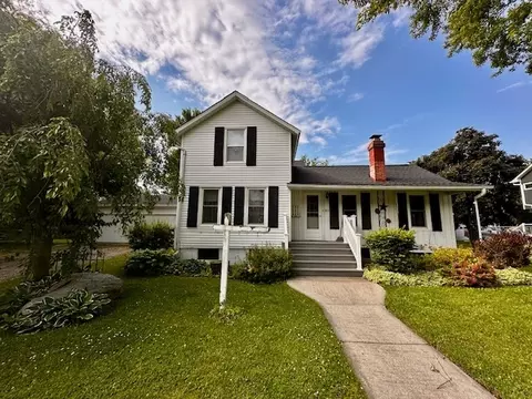 361 Wiley Ave, Paw Paw, IL 61353