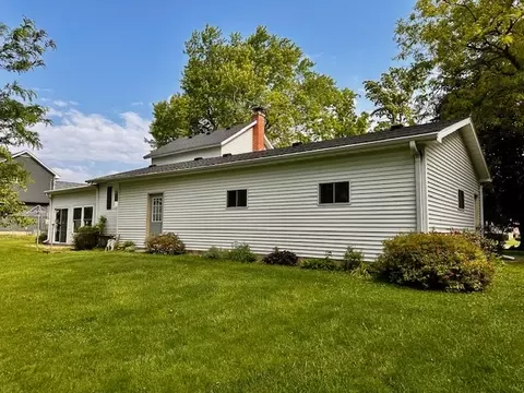 Exterior - 361 Wiley Ave, Paw Paw, IL 61353 photo 8 of 8