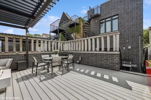 1431 N Mohawk St, Chicago, IL 60610 photo 17