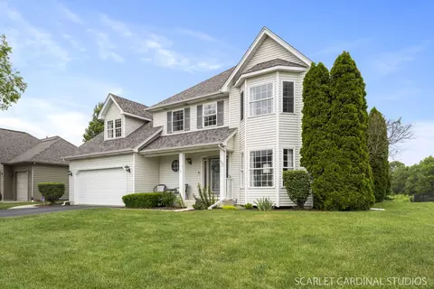 1237 Walsh Dr, Yorkville, IL 60560