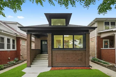 1321 S Highland Ave, Berwyn, IL 60402