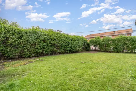 8022 Odell Ave, Bridgeview, IL 60455 photo 24