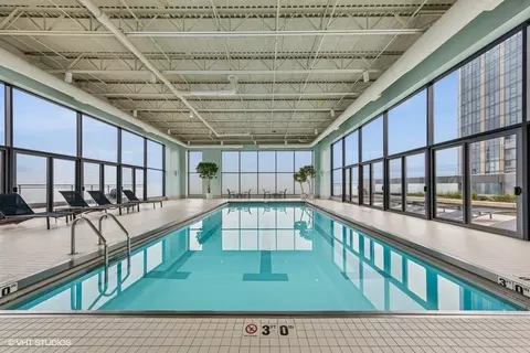 Exterior - 450 E Waterside Dr #906, Chicago, IL 60601 photo 2 of 2