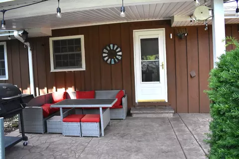 Exterior - 1866 Robert Ct, Aurora, IL 60506 photo 2 of 8