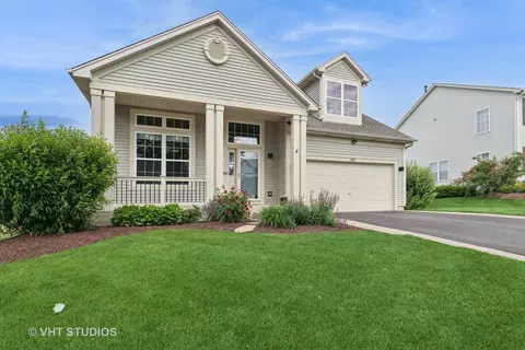 197 S Springside Dr, Round Lake, IL 60073