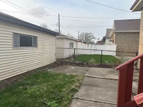 Exterior - Undisclosed, Chicago, IL 60619 photo 2 of 3