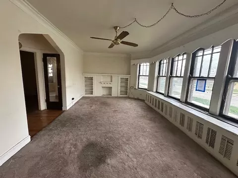 Living - Undisclosed, Chicago, IL 60619 photo 2 of 3