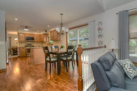 1344 Saddlebrook Rd, Bartlett, IL 60103 photo 12