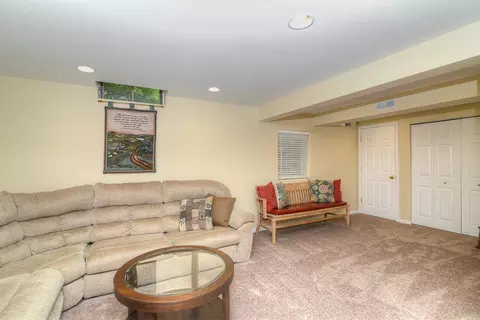 1344 Saddlebrook Rd, Bartlett, IL 60103 photo 33
