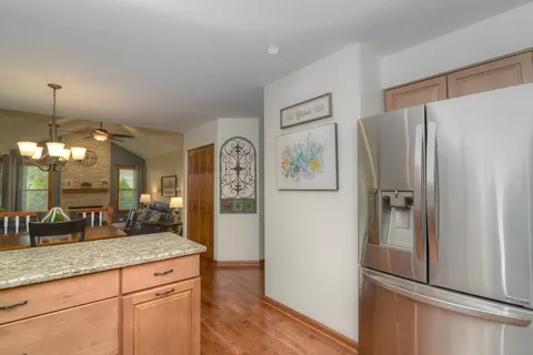 1344 Saddlebrook Rd, Bartlett, IL 60103 photo 11
