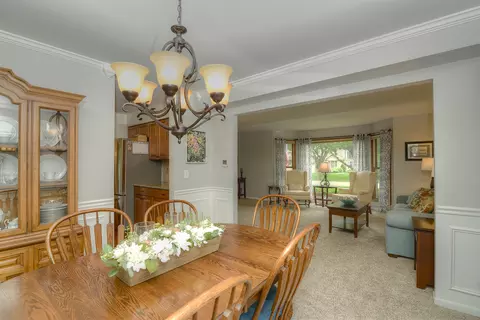 1344 Saddlebrook Rd, Bartlett, IL 60103 photo 8