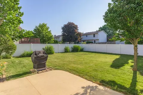 Exterior - 216 Garden Rd, Normal, IL 61761 photo 8 of 11