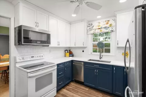 Kitchen - 23551 W Winston Ave, Plainfield, IL 60586 photo 2 of 2