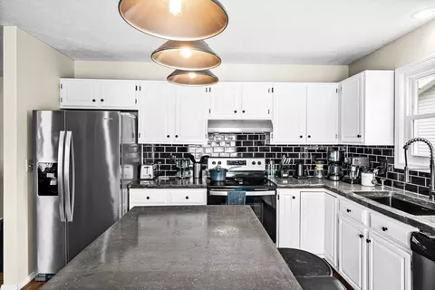 Kitchen - 1230 N Hershey Rd, Bloomington, IL 61704 photo 2 of 5